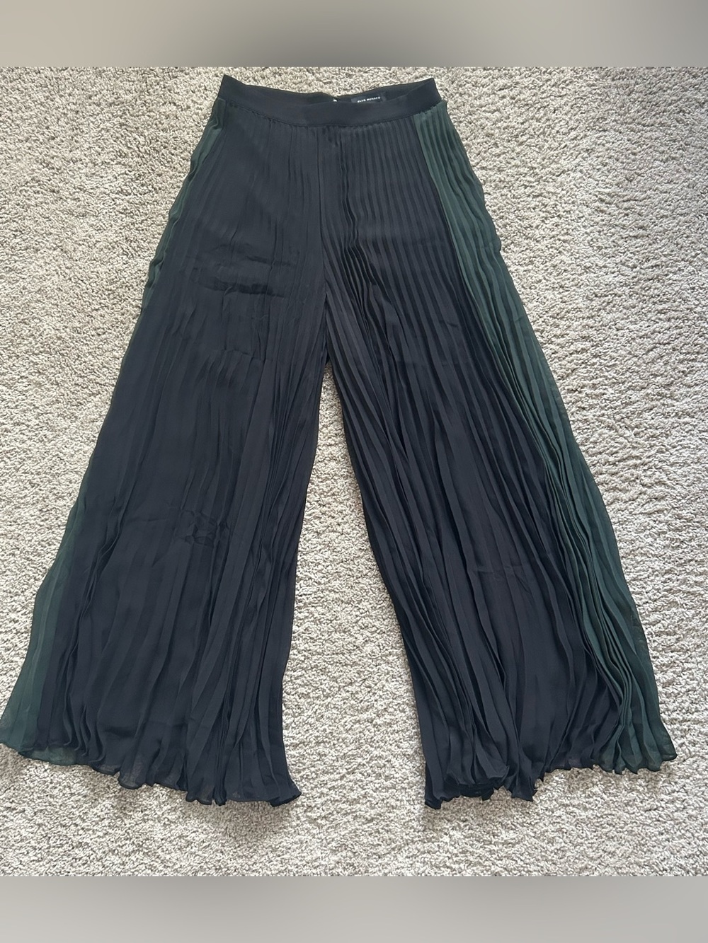 Club Monaco Women’s High Rise Pleated Wide Leg Pants Lightweight Zip Size 2